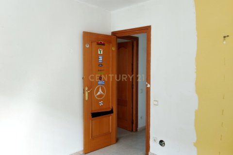 Hus till salu i Arenys de Munt, Barcelona, Spanien 3 sovrum, 142 kvm. Nr. 178262 - foto 25