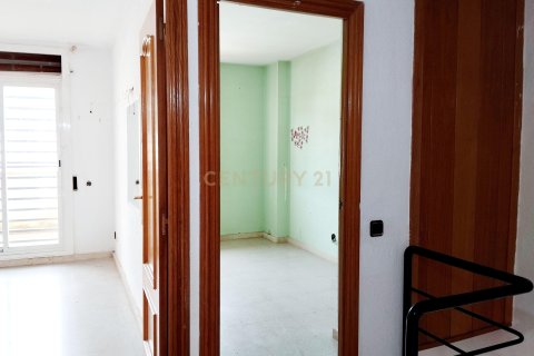 Hus till salu i Arenys de Munt, Barcelona, Spanien 3 sovrum, 142 kvm. Nr. 178262 - foto 17