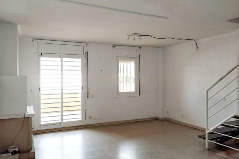 Hus till salu i Arenys de Munt, Barcelona, Spanien 3 sovrum, 142 kvm. Nr. 178262 - foto 8