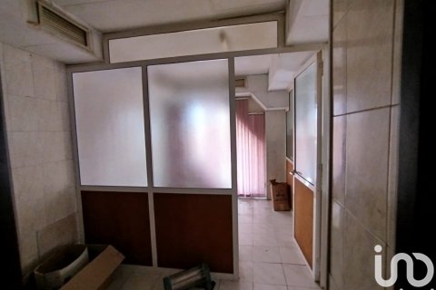 Commercial property for sale in Torrelavega, Cantabria, Spain 5 bedrooms, 160 sq.m. No. 186123 - photo 7