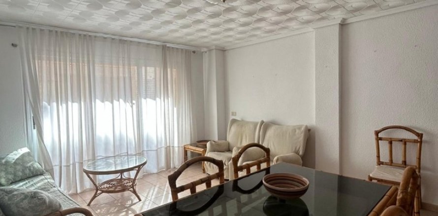Apartment in Burriana, Castellon, Spain 3 bedrooms, 122 sq.m. No. 186121