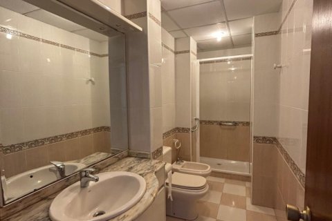 Apartment for sale in Burriana, Castellon, Spain 3 bedrooms, 122 sq.m. No. 186121 - photo 10