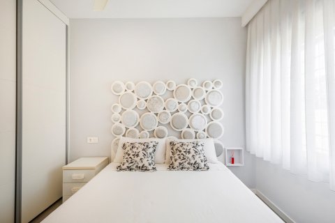 Apartment for sale in Pilar de la Horadada, Alicante, Spain 4 bedrooms, 120 sq.m. No. 189903 - photo 22
