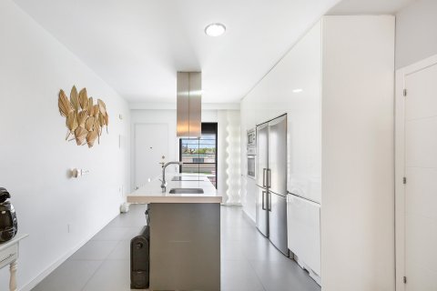 Apartment for sale in Pilar de la Horadada, Alicante, Spain 4 bedrooms, 120 sq.m. No. 189903 - photo 10