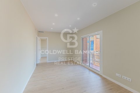 Wohnung zum Verkauf in Barcelona, Spanien 3 Schlafzimmer, 76 m2 Nr. 157398 - Foto 9