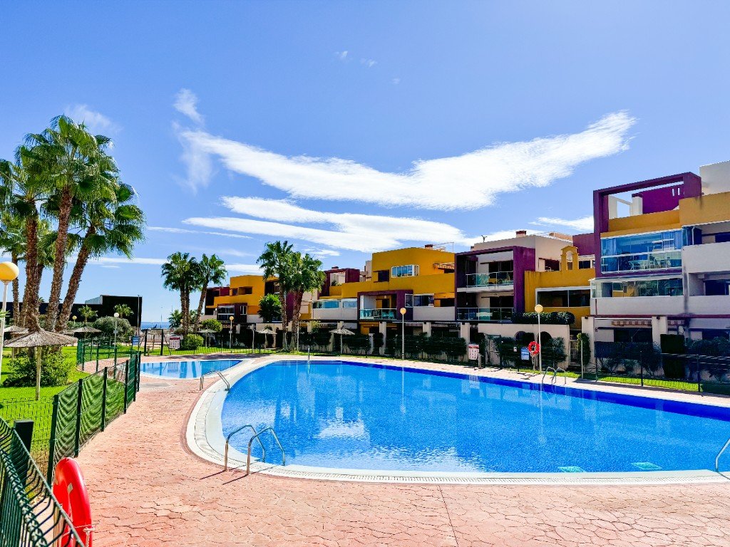 Apartamento en Playa Flamenca II, Alicante, España 2 dormitorios, 68 m2 No. 145264
