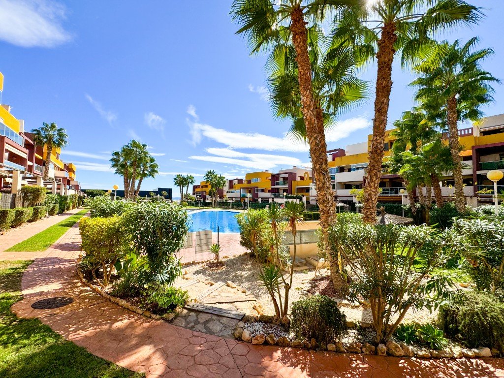 Apartamento en Playa Flamenca II, Alicante, España 2 dormitorios, 68 m2 No. 145264