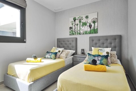 Apartment for sale in Alicante, Spain 3 bedrooms, 85 sq.m. No. 145269 - photo 20