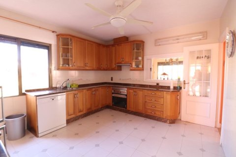 Villa pārdošanā Alicante, Spānijā 5 istabas, 227 m2 Nr. 139544 - attēls 8