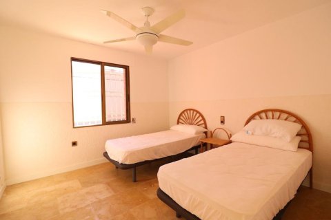 Villa pārdošanā Alicante, Spānijā 5 istabas, 227 m2 Nr. 139544 - attēls 22