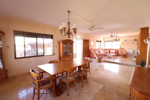 Villa pārdošanā Alicante, Spānijā 5 istabas, 227 m2 Nr. 139544 - attēls 16