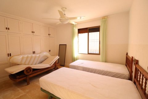 Villa pārdošanā Alicante, Spānijā 5 istabas, 227 m2 Nr. 139544 - attēls 23