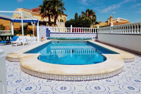 Villa pārdošanā Ciudad Quesada, Alicante, Spānijā 3 istabas,  Nr. 139540 - attēls 3