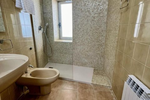 Villa for sale in Godelleta, Valencia, Spain 5 bedrooms, 800 sq.m. No. 139036 - photo 25