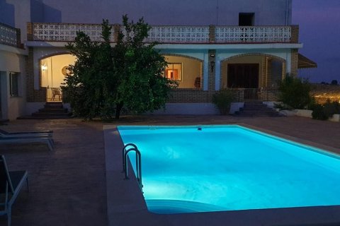 Villa for sale in Godelleta, Valencia, Spain 5 bedrooms, 800 sq.m. No. 139036 - photo 30