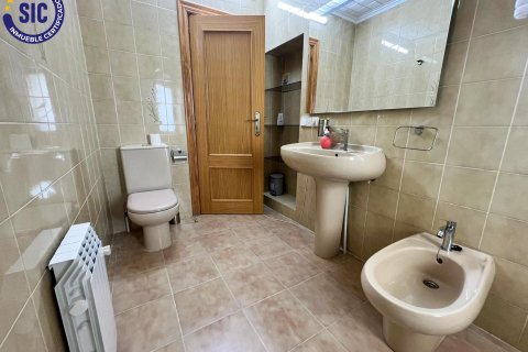 Villa for sale in Godelleta, Valencia, Spain 5 bedrooms, 800 sq.m. No. 139036 - photo 24