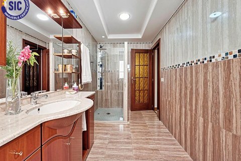 Dzīvoklis pārdošanā Valencia, Spānijā 5 istabas, 181 m2 Nr. 139034 - attēls 27