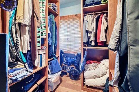 Huoneisto myytävänä Valencia, Espanja, 5 makuuhuonetta, 181 m2 No. 139034 - kuva 29