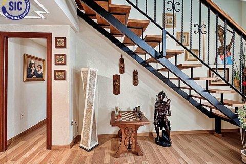 Dzīvoklis pārdošanā Valencia, Spānijā 5 istabas, 181 m2 Nr. 139034 - attēls 8