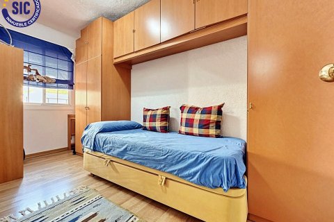 Huoneisto myytävänä Valencia, Espanja, 5 makuuhuonetta, 181 m2 No. 139034 - kuva 22