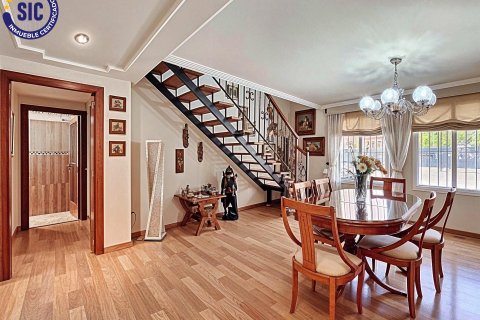 Dzīvoklis pārdošanā Valencia, Spānijā 5 istabas, 181 m2 Nr. 139034 - attēls 3