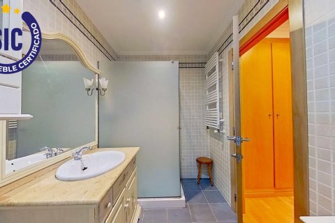 Villa pārdošanā Chiva, Valencia, Spānijā 4 istabas, 238 m2 Nr. 139035 - attēls 9