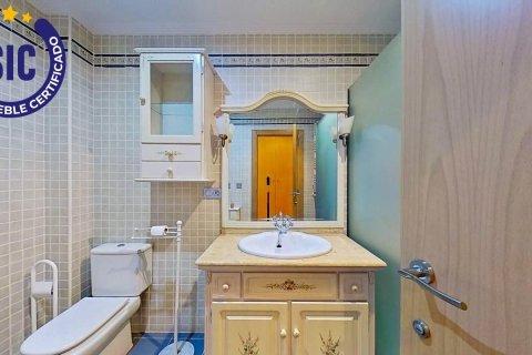 Huvila myytävänä Chiva, Valencia, Espanja, 4 makuuhuonetta, 238 m2 No. 139035 - kuva 8