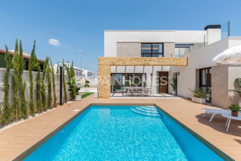 Villa for sale Rojales, Alicante, Spain 3 bedrooms, 241 sq.m. No. 76569 - photo 1