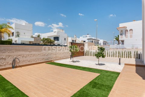 Villa for sale Rojales, Alicante, Spain 3 bedrooms, 241 sq.m. No. 76569 - photo 7