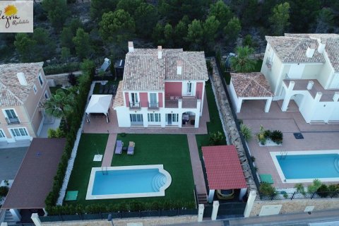 Продажа виллы Финестрат, Аликанте, Испания 4 спальни, 200м2 №116481 - фото 30