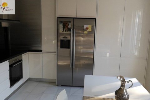 Продажа виллы Финестрат, Аликанте, Испания 4 спальни, 200м2 №116481 - фото 12