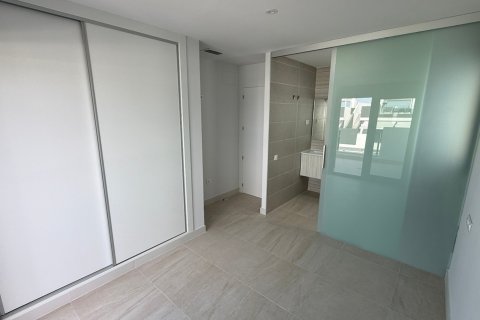 Продажа квартиры Торревьеха, Аликанте, Испания 2 спальни, 115м2 №138238 - фото 7