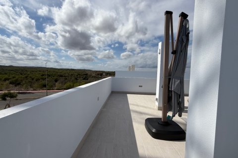 Продажа квартиры Торревьеха, Аликанте, Испания 2 спальни, 115м2 №138238 - фото 9