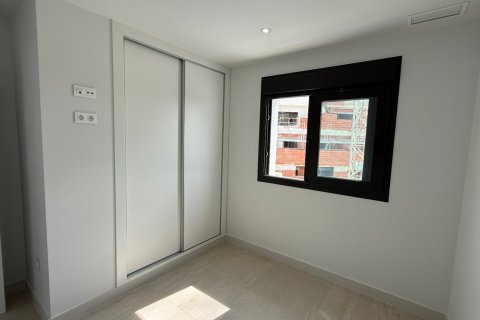 Продажа квартиры Торревьеха, Аликанте, Испания 2 спальни, 115м2 №138238 - фото 4