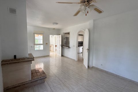 Kaupunkipientalo myytävänä Alicante, Espanja, 2 makuuhuonetta, 134 m2 No. 138237 - kuva 18