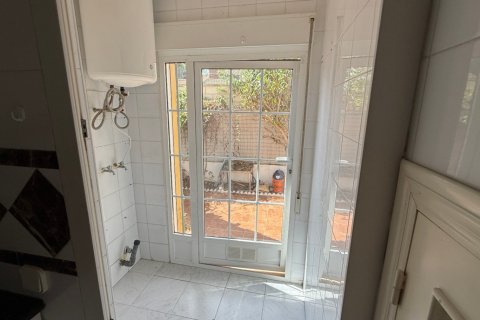 Kaupunkipientalo myytävänä Alicante, Espanja, 2 makuuhuonetta, 134 m2 No. 138237 - kuva 14