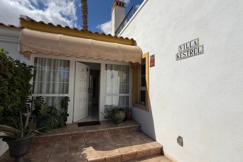Kaupunkipientalo myytävänä Alicante, Espanja, 2 makuuhuonetta, 134 m2 No. 138237 - kuva 27