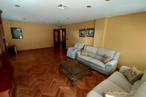 Villa for sale Elda, Alicante, Spain 4 bedrooms, 414 sq.m. No. 138242 - photo 6
