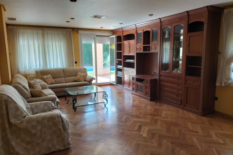 Villa for sale Elda, Alicante, Spain 4 bedrooms, 414 sq.m. No. 138242 - photo 5