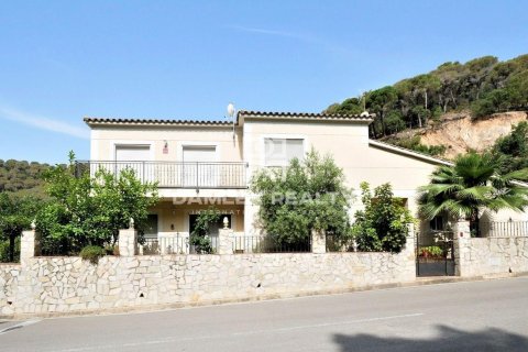 Dom w Lloret de Mar, Girona, Hiszpania 4 sypialnie, 200 mkw. nr 177250