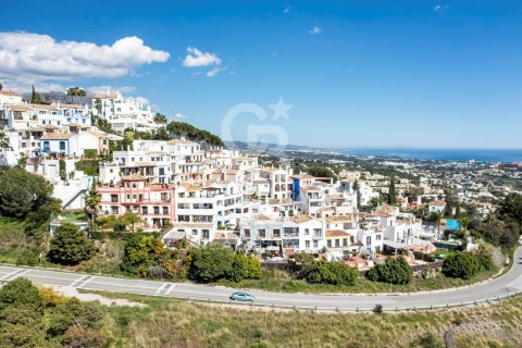 Casa adosada en venta en Benahavís, Málaga, España 5 dormitorios, 333 m2 No. 158808 - foto 23