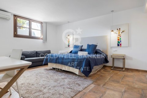Casa adosada en venta en Benahavís, Málaga, España 5 dormitorios, 333 m2 No. 158808 - foto 14