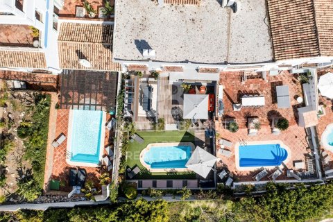Casa adosada en venta en Benahavís, Málaga, España 5 dormitorios, 333 m2 No. 158808 - foto 22