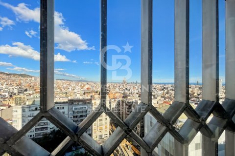 Apartament w Barcelona, Hiszpania 2 sypialnie, 95 mkw. nr 158810 – zdjęcie 20