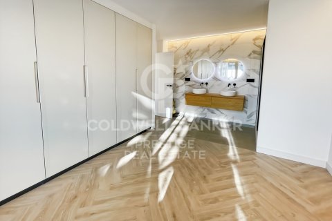 Apartament w Barcelona, Hiszpania 2 sypialnie, 95 mkw. nr 158810 – zdjęcie 17