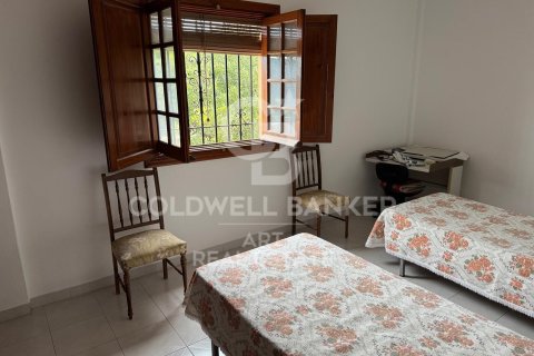 Villa till salu i Estepona, Malaga, Spanien 4 sovrum, 160 kvm. Nr. 158809 - foto 10