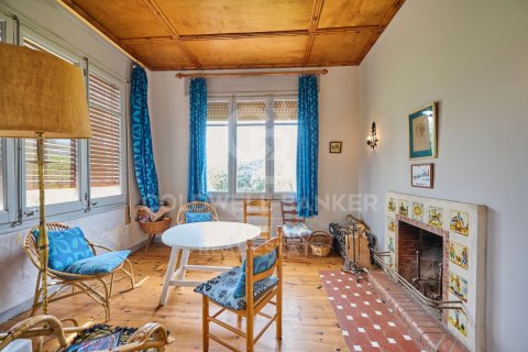 Dom w Girona, Hiszpania 7 sypialni, 308 mkw. nr 158814 – zdjęcie 13