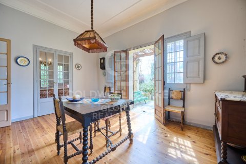 Dom w Girona, Hiszpania 7 sypialni, 308 mkw. nr 158814 – zdjęcie 14