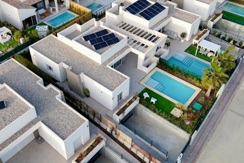 Villa i Algorfa, Alicante, Spanien 4 sovrum, 362 kvm. Nr. 150169