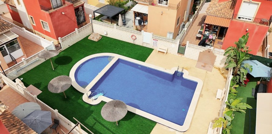Huvila Los Montesinos, Alicante, Espanja 3 makuuhuonetta, 89 m2 No. 193366